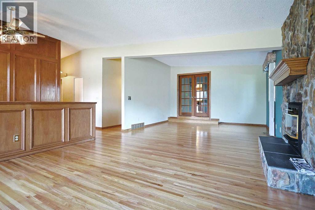 4904 Verulum Place NW, Calgary, Alberta  T3A 0K1 - Photo 9 - A2332437