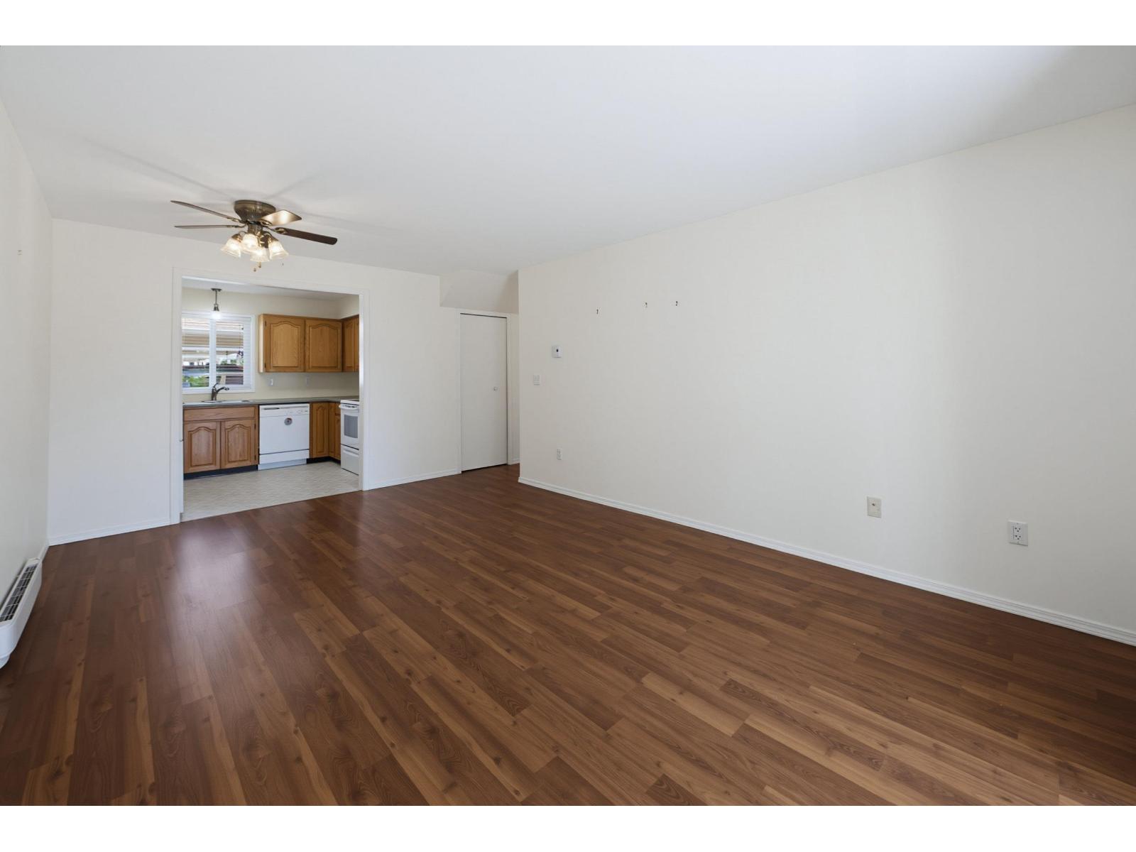 33 7525 Martin Place, Mission, British Columbia  V2V 6N2 - Photo 9 - R3152087