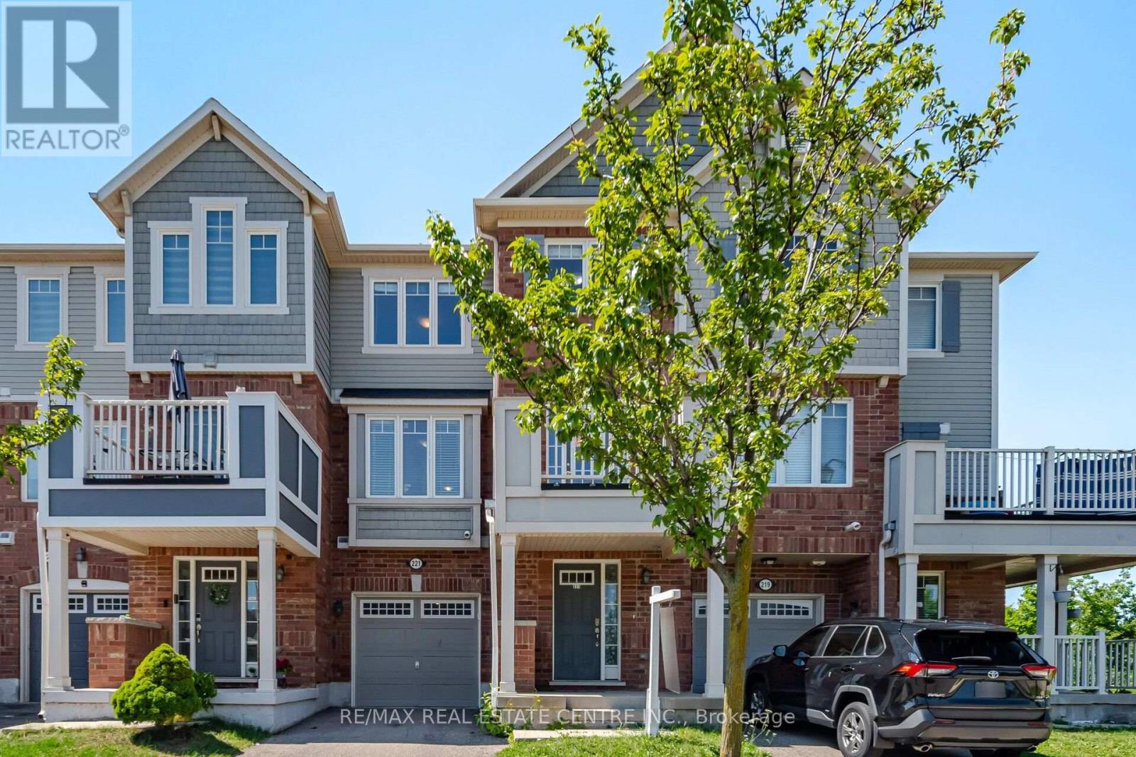 221 SLINGSBY LANDING, Milton, Ontario
