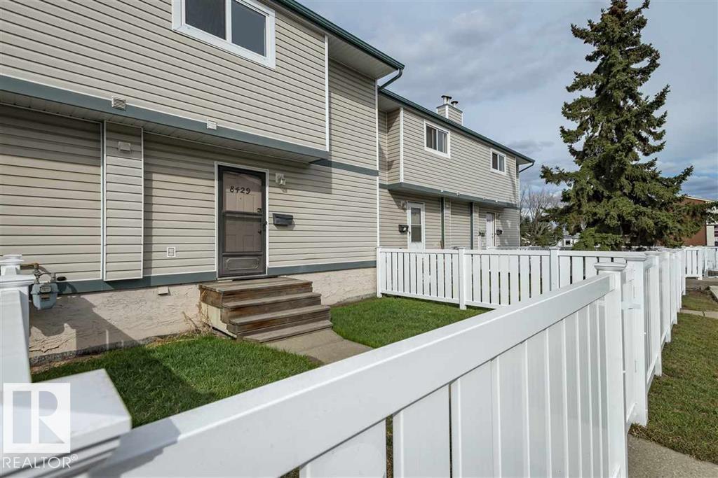 8427 29 AV NW, Edmonton, Alberta