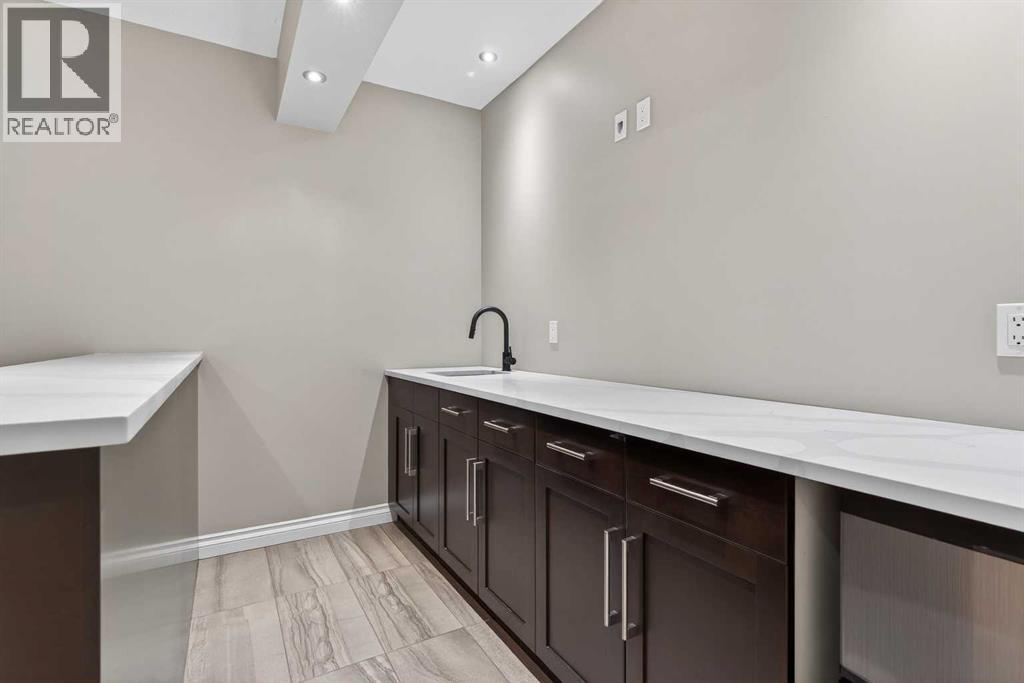 159 Sherwood Crescent NW, Calgary, Alberta  T3R 0G3 - Photo 40 - A2334342