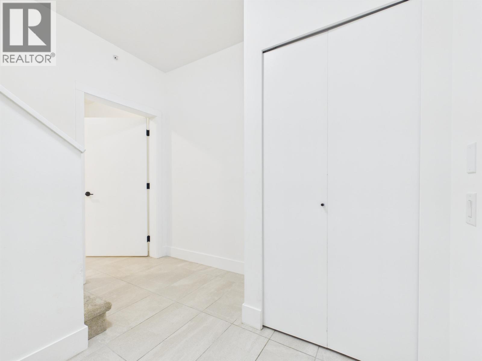 4 9735 University Crescent, Burnaby, British Columbia  V5A 0E8 - Photo 22 - R3153235