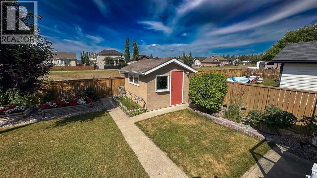 220 10 Avenue NE, Sundre, Alberta  T0M 1X0 - Photo 45 - A2334597