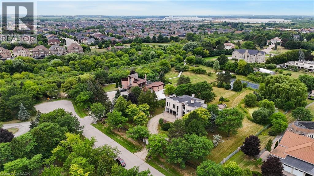 10 Merrydale Court, Brampton, Ontario  L6P 0H4 - Photo 5 - 40852520