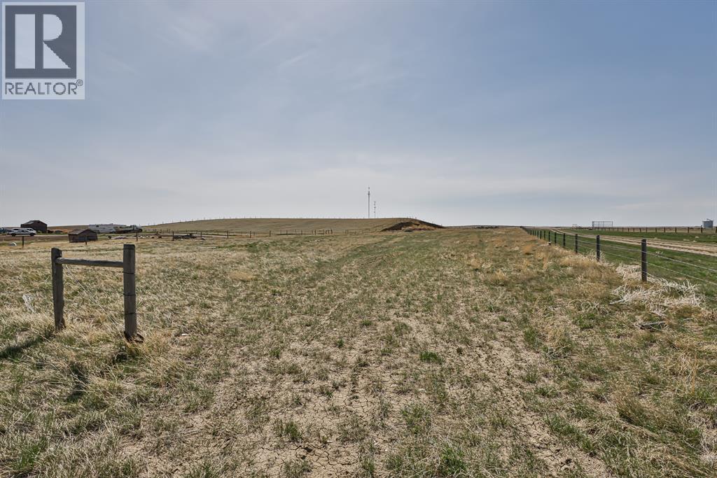 300 2 Street S, Lomond, Alberta  T0L 1G0 - Photo 1 - A2333854