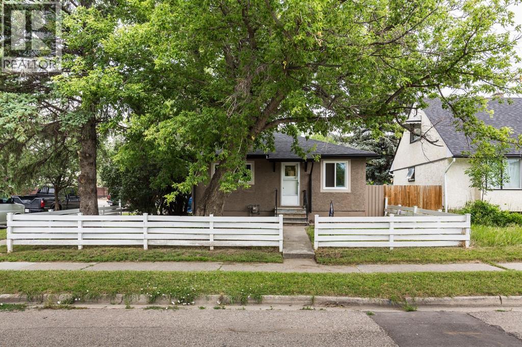 1803 5a Avenue N, Lethbridge, Alberta  T1H 0R2 - Photo 2 - A2334826