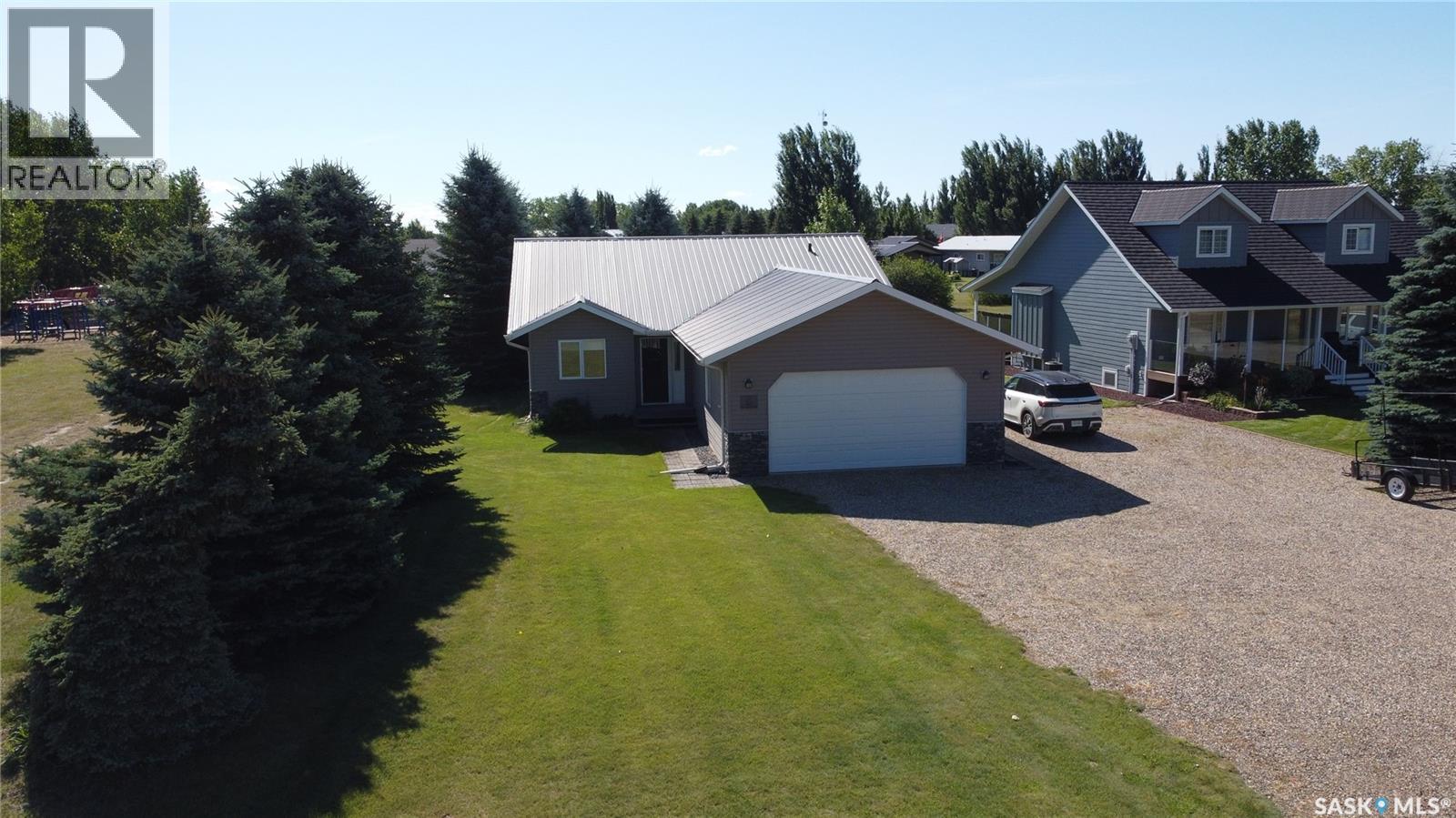 401 Vivian Bay, Coteau Rm No. 255, Saskatchewan  S0L 0G0 - Photo 1 - SK044596