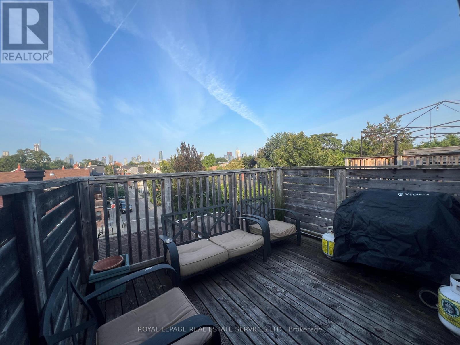 2nd Floor - 263 Grace Street, Toronto, Ontario  M6G 3A7 - Photo 1 - C13015226