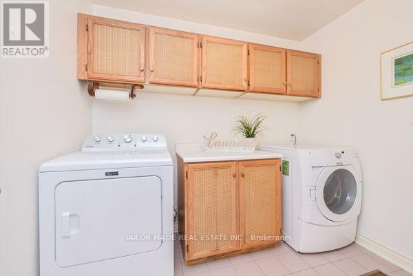 3 Stonegate Drive, Brampton, Ontario  L6Z 3L7 - Photo 33 - W13640554