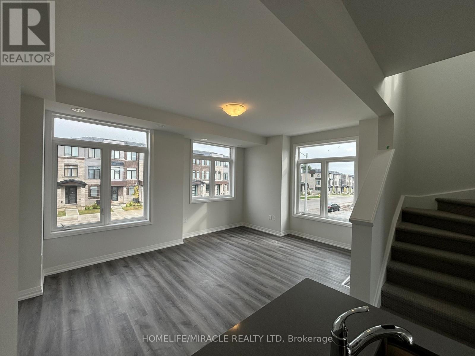 7 - 155 Equestrian Way, Cambridge, Ontario  N3E 0E8 - Photo 14 - X13483106