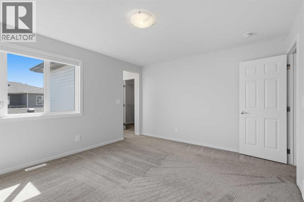 199 Carringham Road NW, Calgary, Alberta  T3P 1V4 - Photo 28 - A2334788