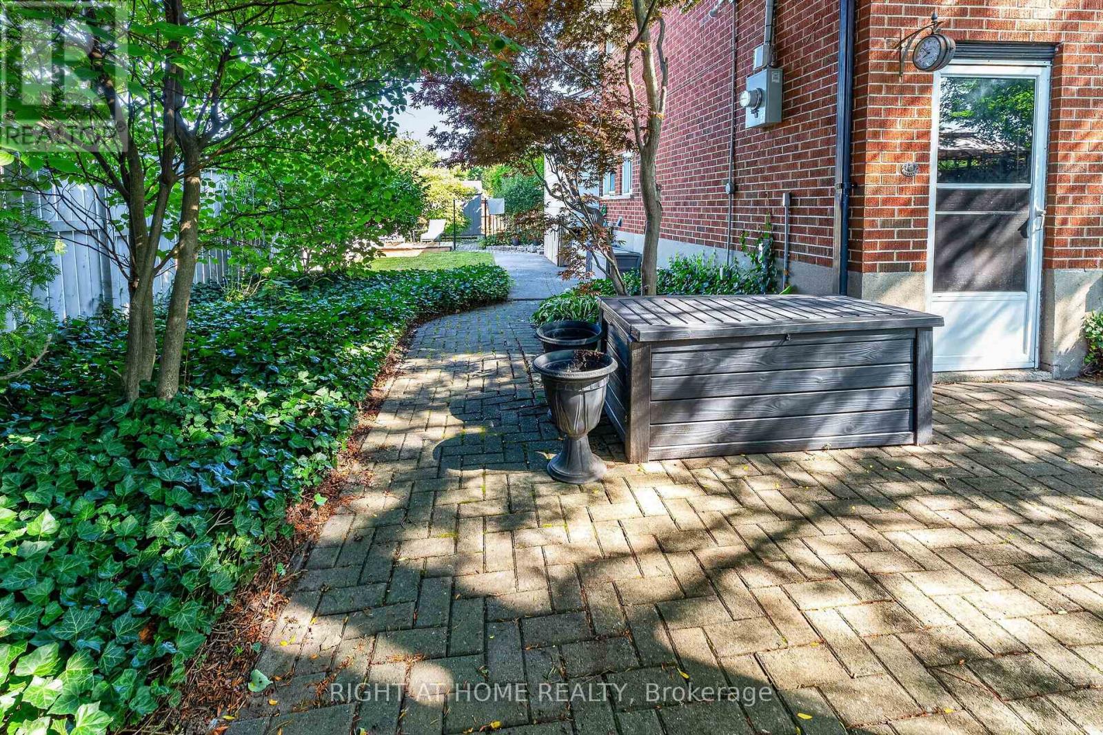 366 Burlington Crescent, London South, Ontario  N5Z 3H1 - Photo 34 - X13642914