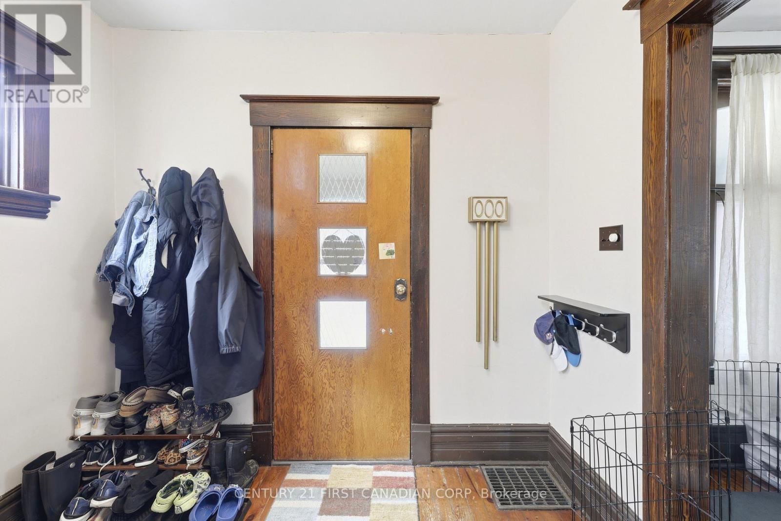 95 Myrtle Street N, St. Thomas, Ontario  N5R 2E9 - Photo 3 - X13642926