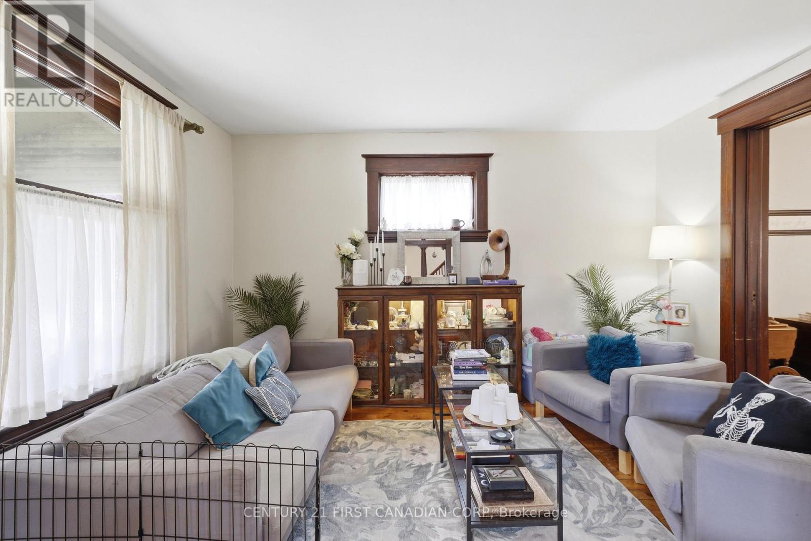 95 Myrtle Street N, St. Thomas, Ontario  N5R 2E9 - Photo 5 - X13642926