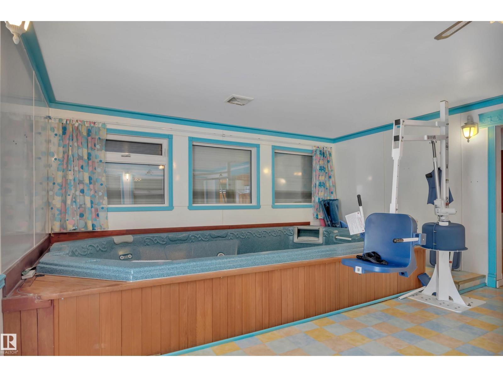 7604 149 Av NW, Edmonton, Alberta  T5C 2V7 - Photo 23 - E4498587