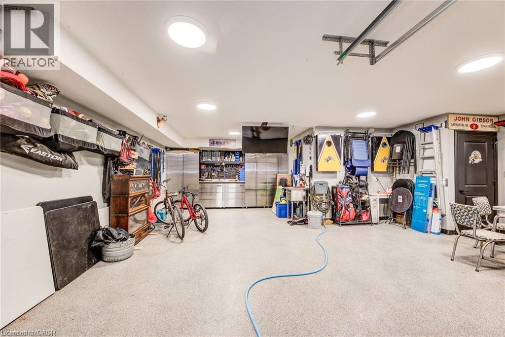 920 Orr Court, Kitchener, Ontario  N2R 1R4 - Photo 42 - 40831577