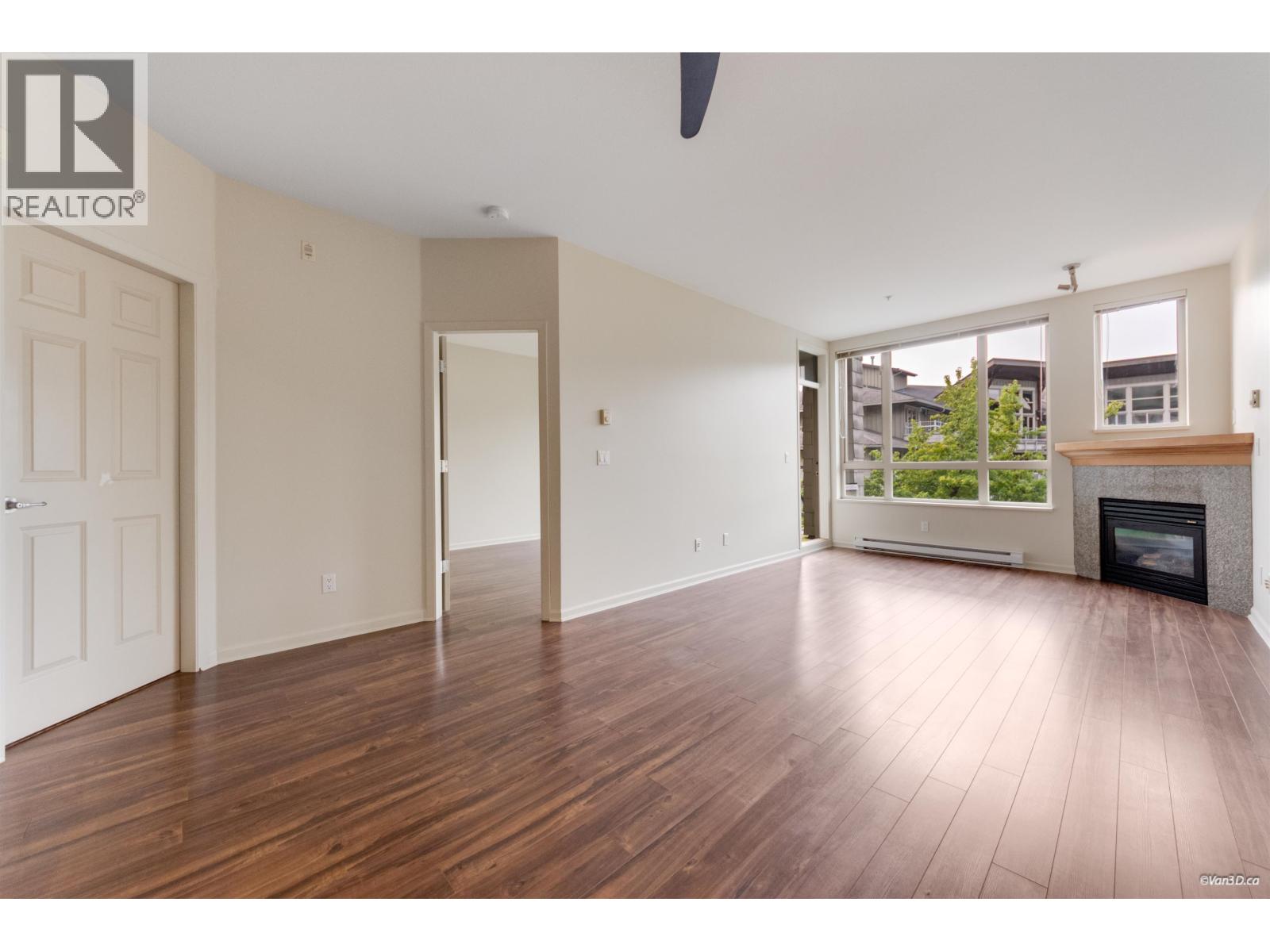 319 580 Raven Woods Drive, North Vancouver, British Columbia V7G 2T2 - Photo 9 - R3147739