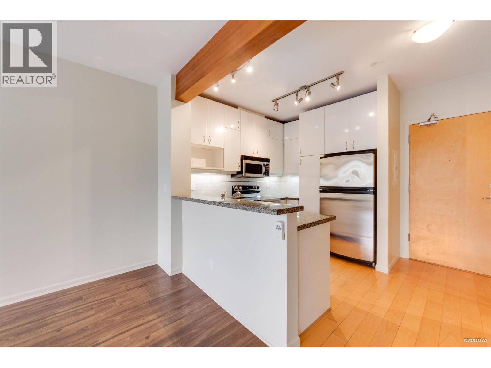 319 580 Raven Woods Drive, North Vancouver, British Columbia V7G 2T2 - Photo 6 - R3147739