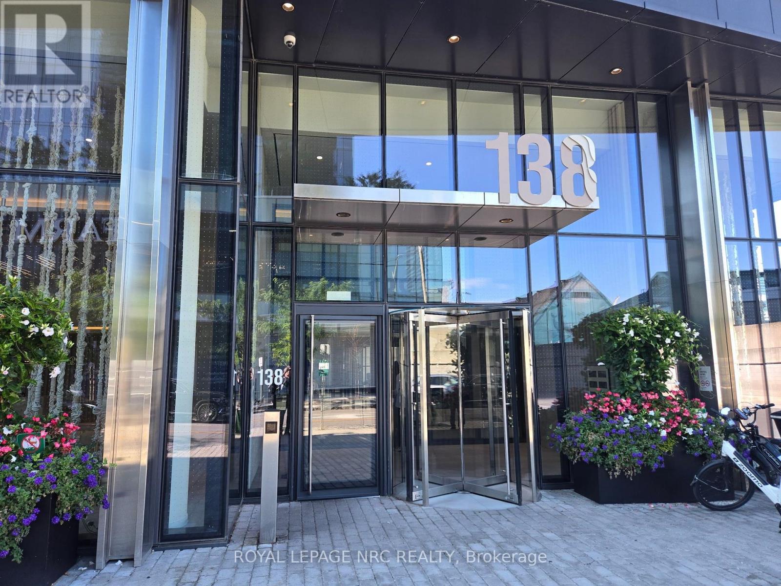 6302 - 138 DOWNES STREET, Toronto, Ontario