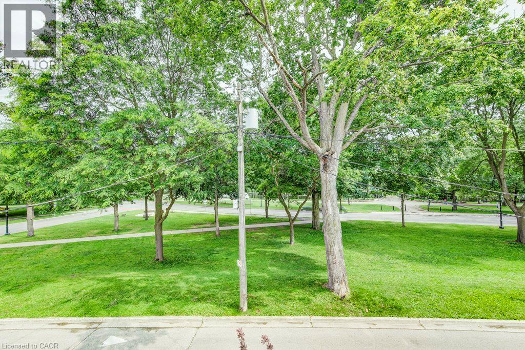 138 S Water Street S, Kitchener, Ontario  N2G 1Z5 - Photo 2 - 40848472