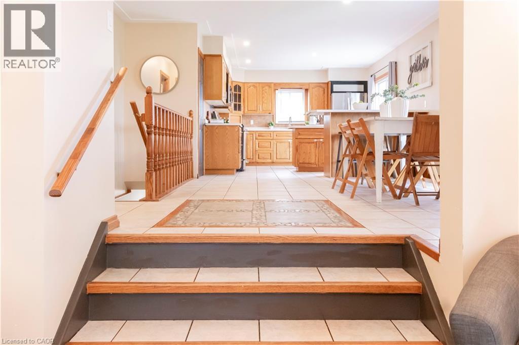 3988 Galt Street, Shakespeare, Ontario  N0B 2P0 - Photo 12 - 40852868