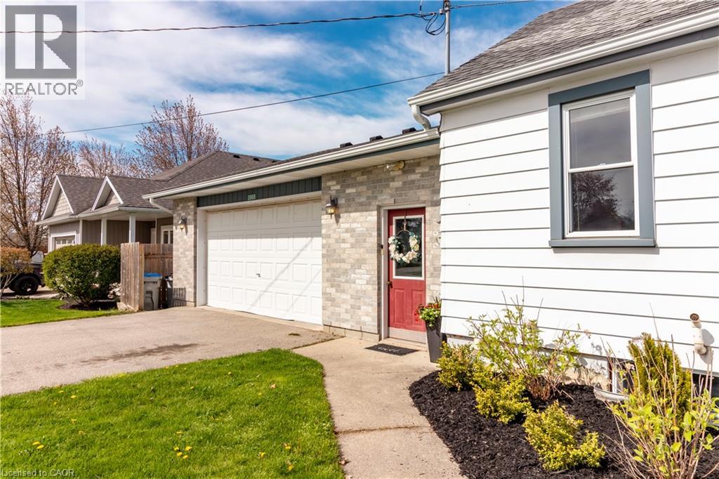 3988 Galt Street, Shakespeare, Ontario  N0B 2P0 - Photo 4 - 40852868
