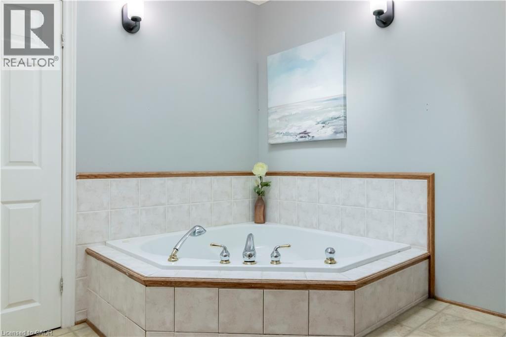 3988 Galt Street, Shakespeare, Ontario  N0B 2P0 - Photo 26 - 40852868