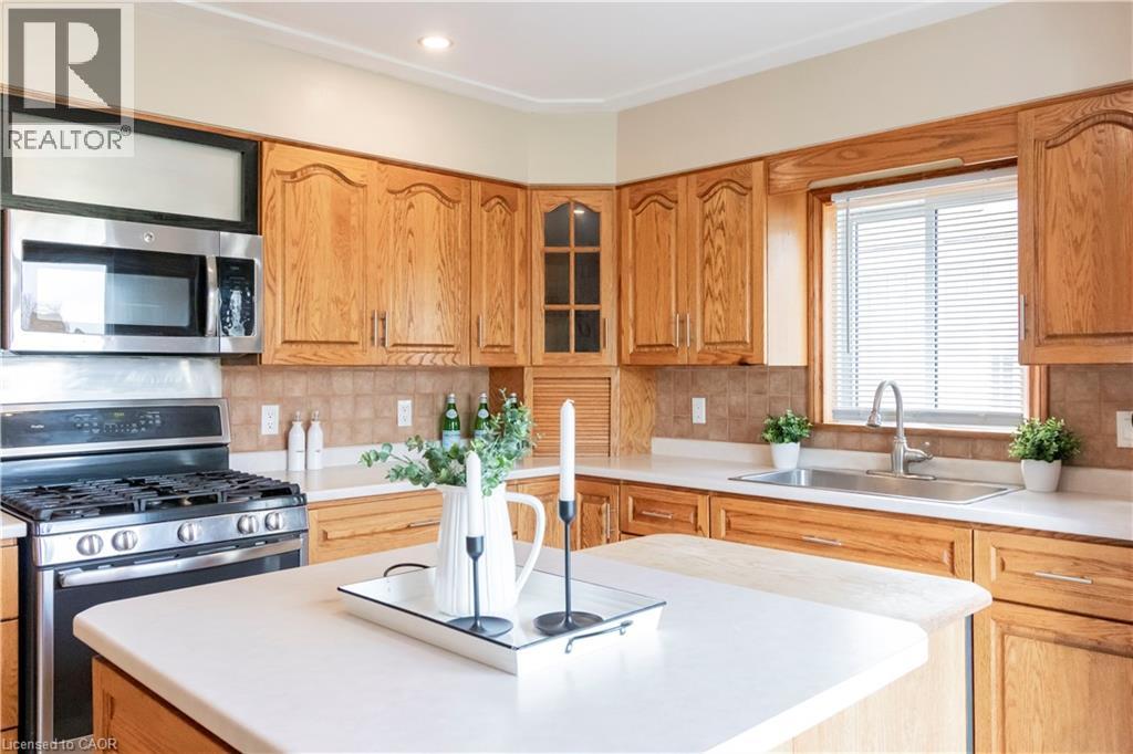 3988 Galt Street, Shakespeare, Ontario  N0B 2P0 - Photo 17 - 40852868