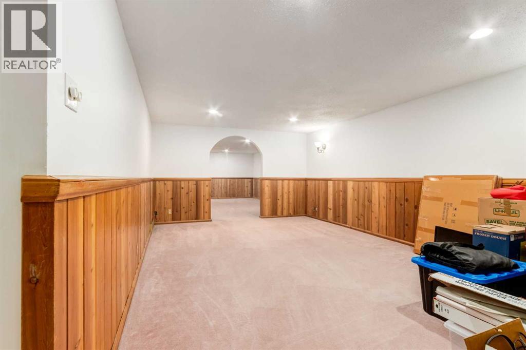 2512 106 Avenue SW, Calgary, Alberta  T2W 2H9 - Photo 23 - A2335121
