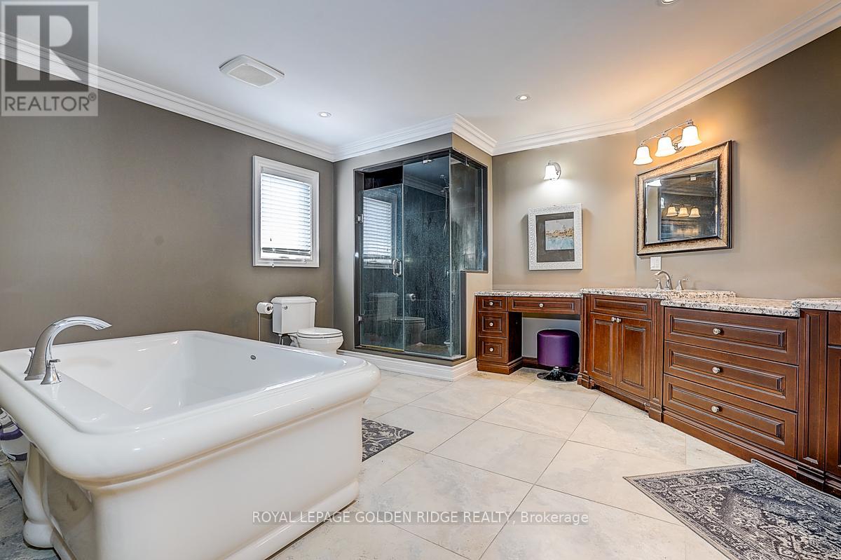 725 Exceller Circle, Newmarket, Ontario  L3X 1P4 - Photo 30 - N13642938