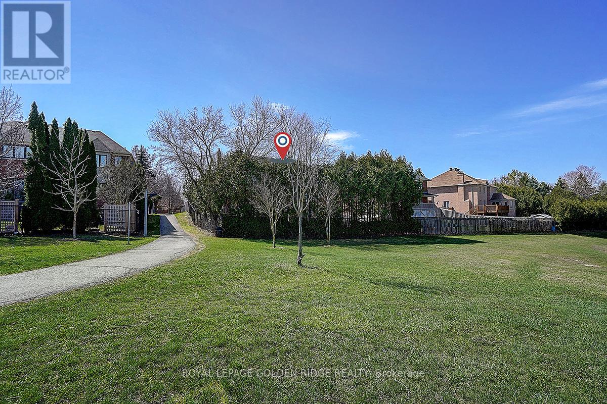 725 Exceller Circle, Newmarket, Ontario  L3X 1P4 - Photo 48 - N13642938