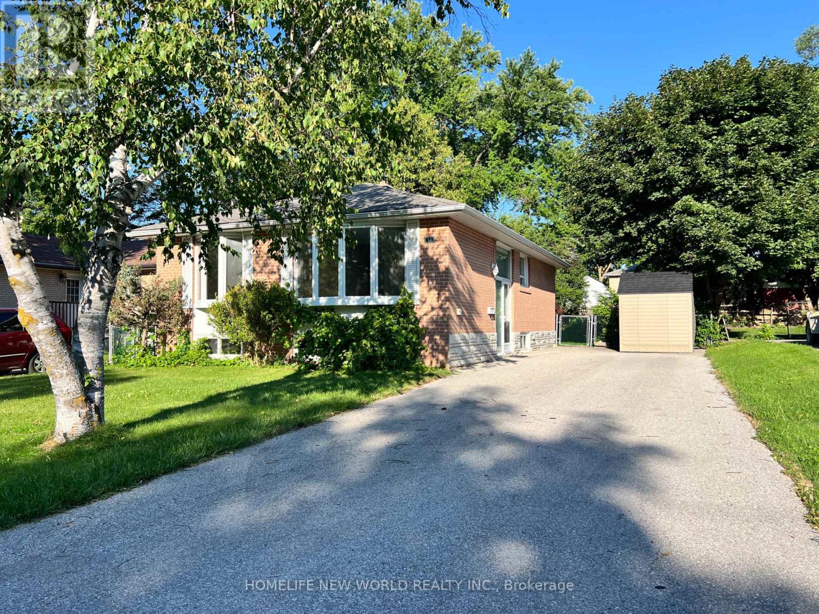 53 AURORA HEIGHTS DRIVE, Aurora, Ontario