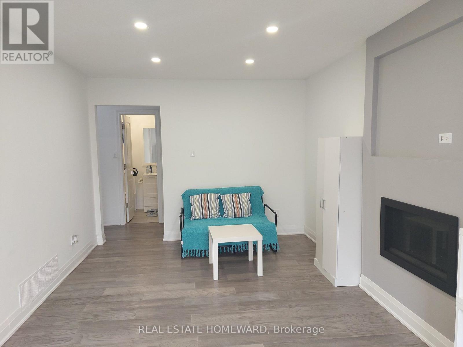 Main2nd - 413 Carrville Road, Richmond Hill, Ontario  L4C 6E5 - Photo 5 - N13642962