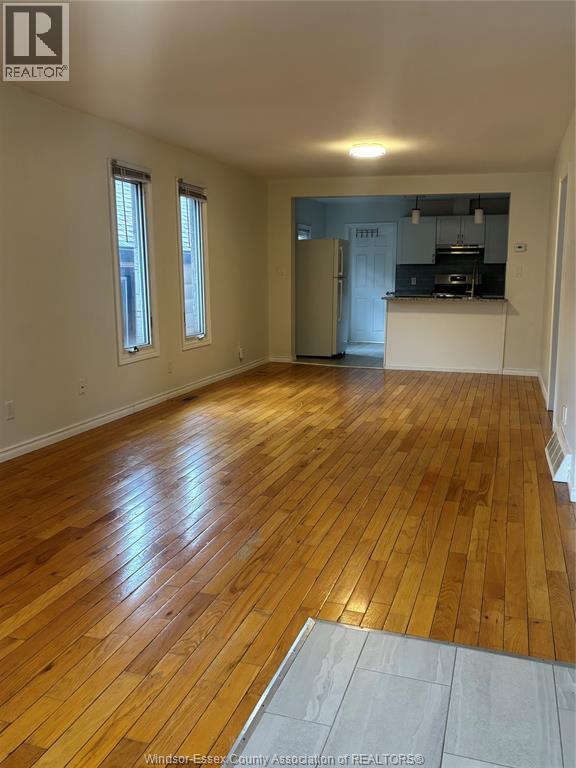 984 Ellrose, Windsor, Ontario  N8Y 3W9 - Photo 4 - 26018861