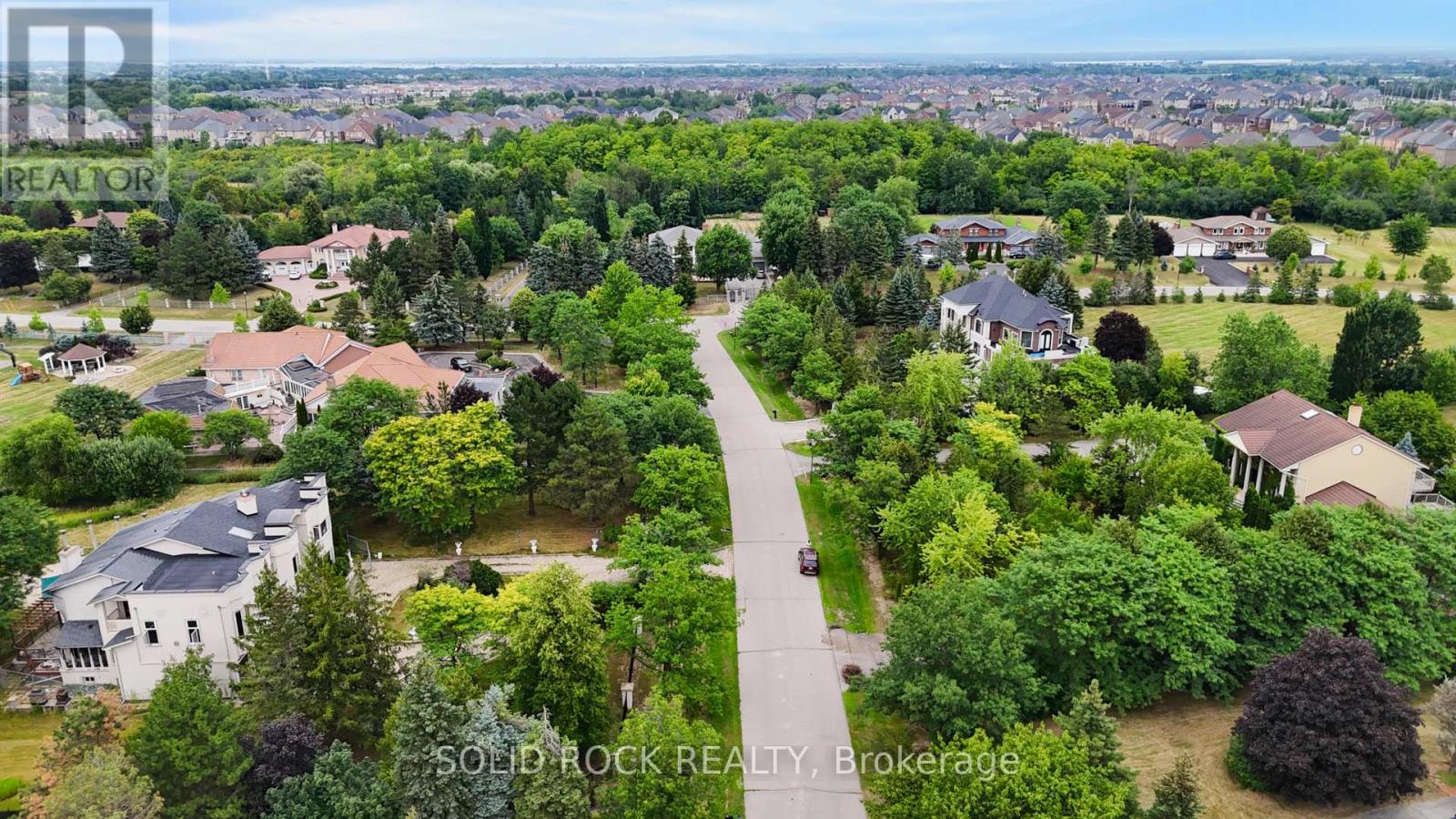 10 Merrydale Court, Brampton, Ontario  L6P 0H4 - Photo 15 - W13642924