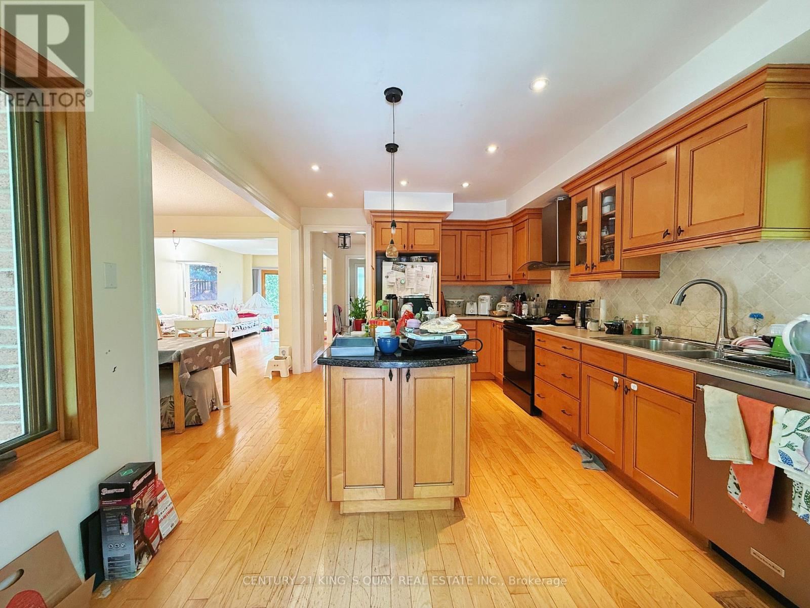 412 Freeman Crescent, Oakville, Ontario  L6H 4R3 - Photo 12 - W13642930