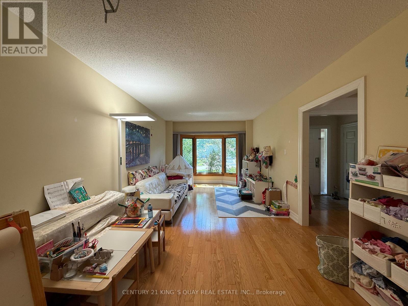 412 Freeman Crescent, Oakville, Ontario  L6H 4R3 - Photo 5 - W13642930