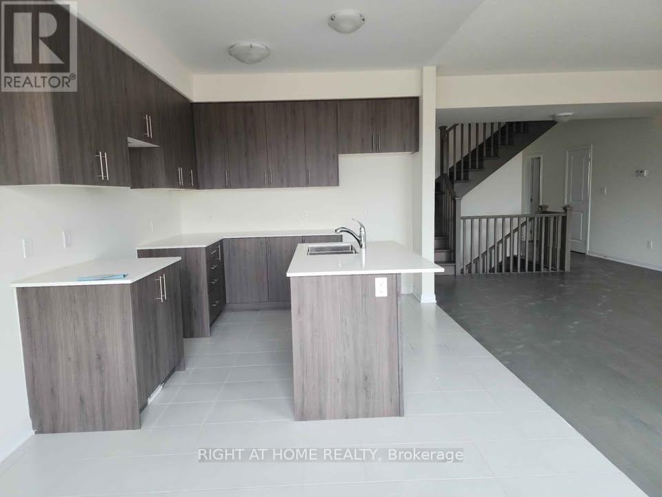 13 Oakmont Drive, Loyalist, Ontario  K0H 1G0 - Photo 5 - X13642946