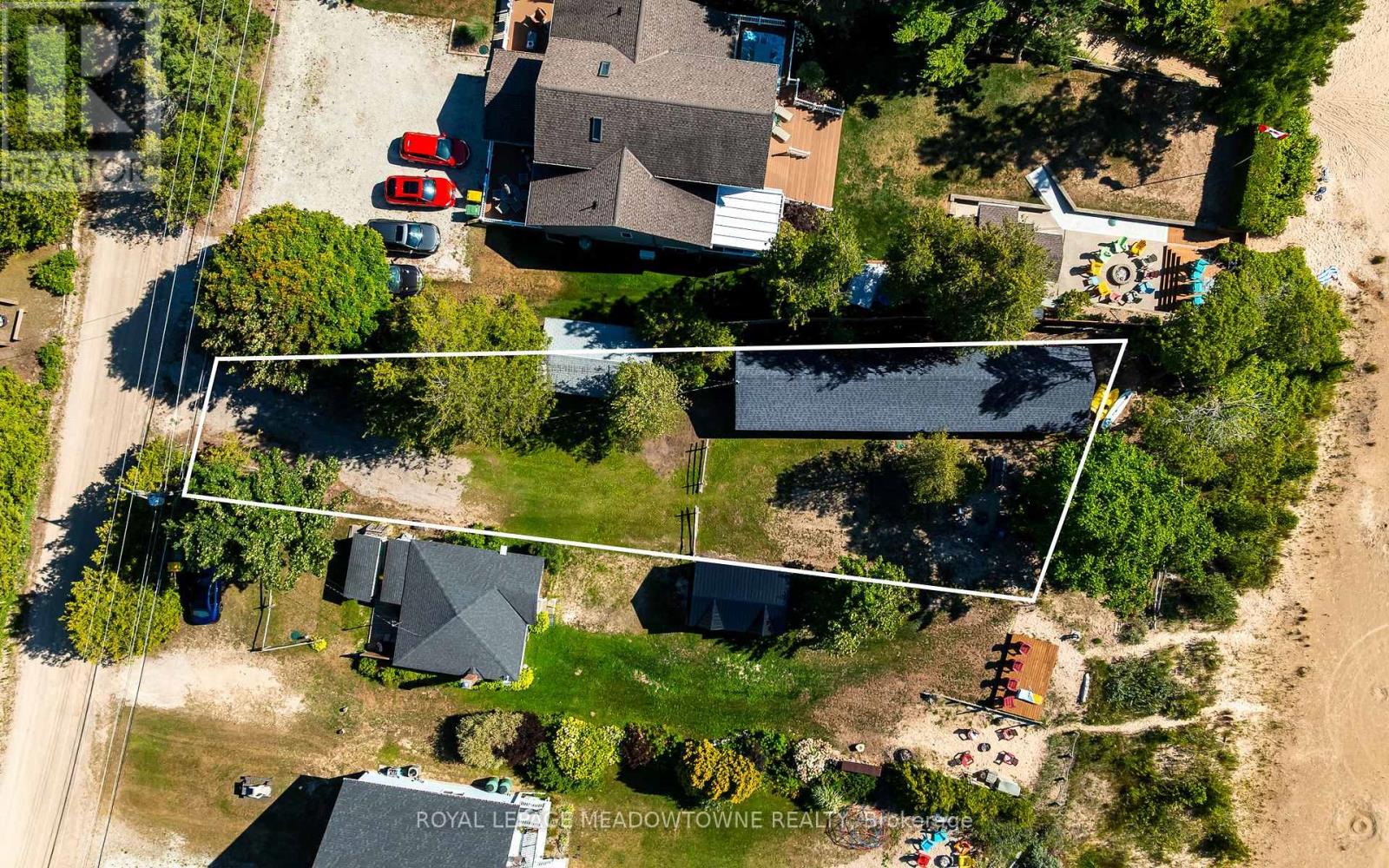 105 5th Avenue S, Native Leased Lands, Ontario  N0H 2L0 - Photo 43 - X13641840