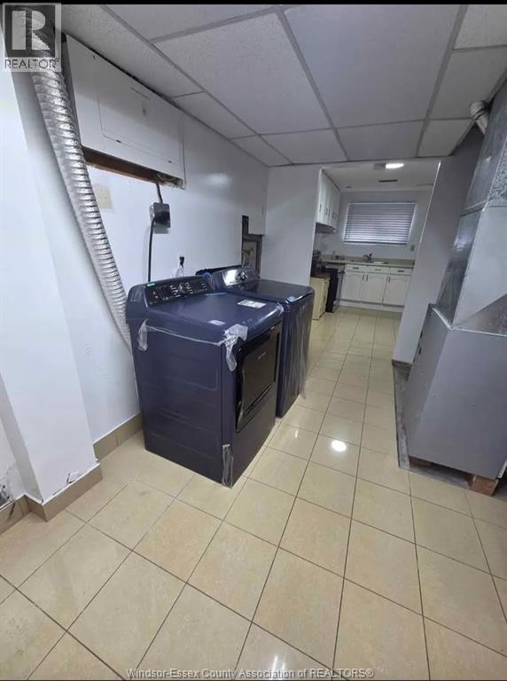 2997 Regis Avenue Unit# Lower, Windsor, Ontario  N0R 1V7 - Photo 10 - 26018877
