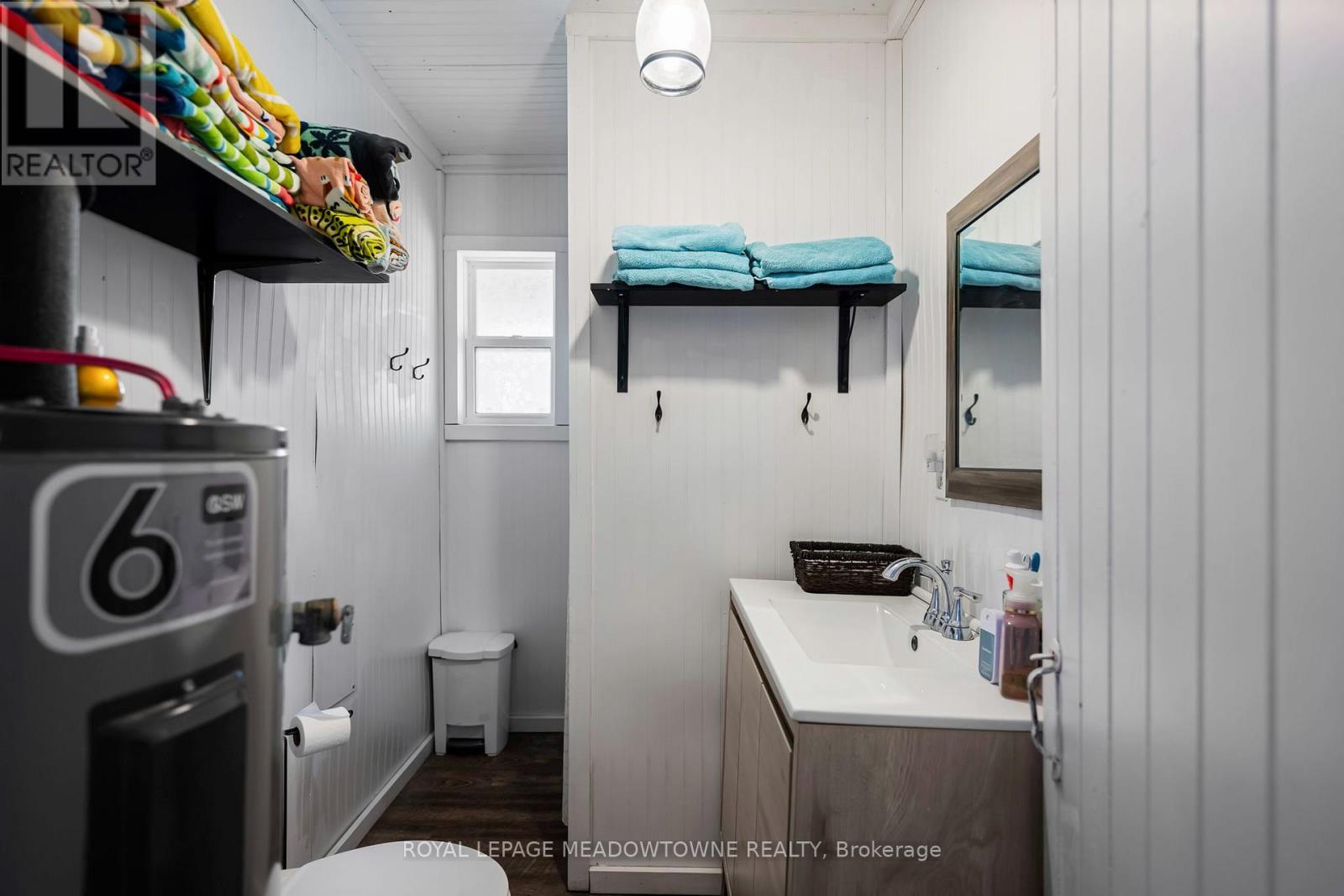 105 5th Avenue S, Native Leased Lands, Ontario  N0H 2L0 - Photo 20 - X13641840