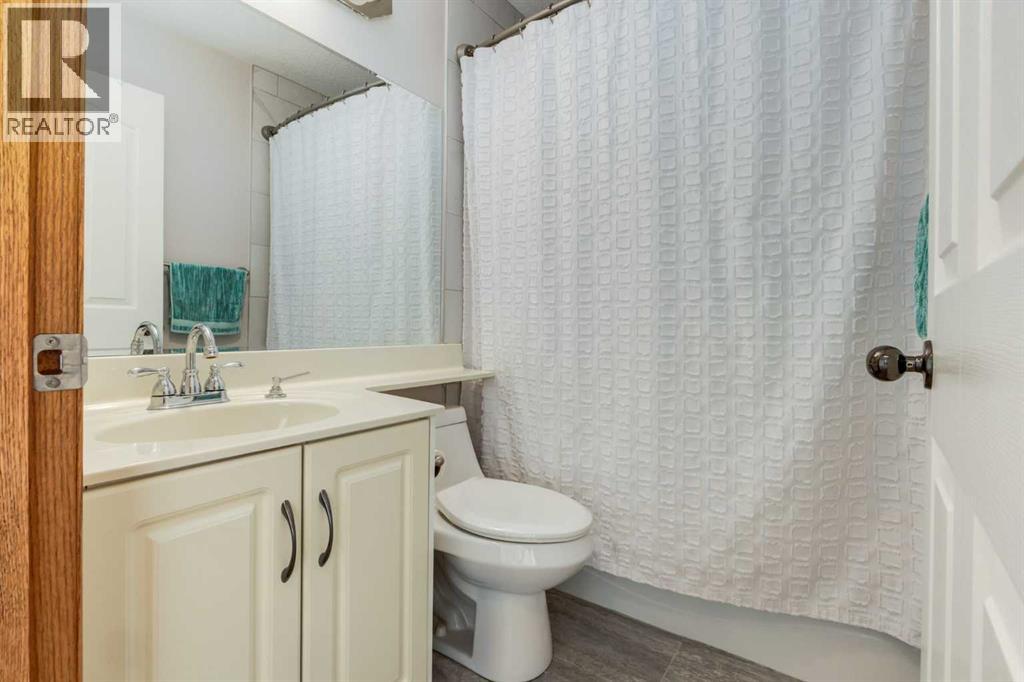 439 Mountain Park Drive SE, Calgary, Alberta  T2Z 2N9 - Photo 29 - A2308430
