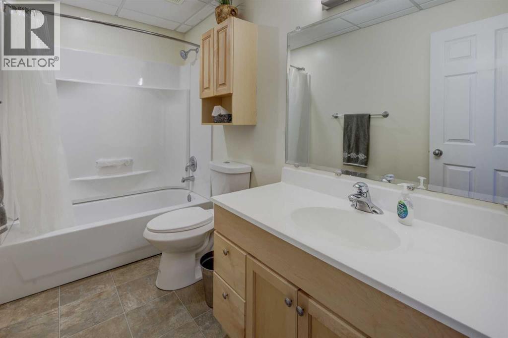 8 Canoe Road SW, Airdrie, Alberta  T4B 2N3 - Photo 28 - A2333684