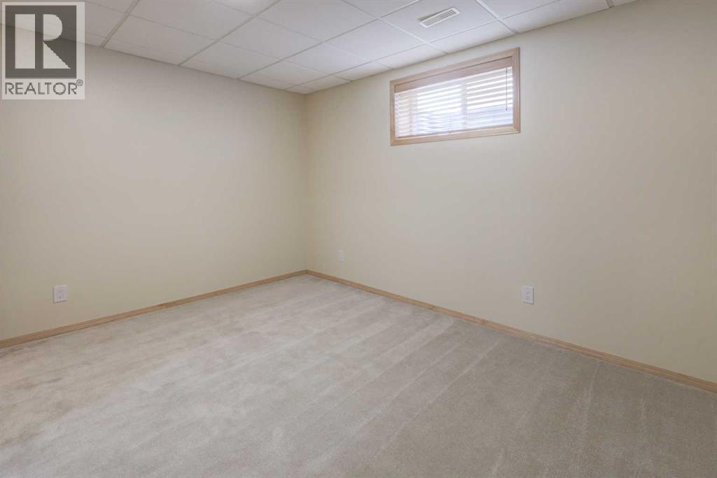 8 Canoe Road SW, Airdrie, Alberta  T4B 2N3 - Photo 26 - A2333684