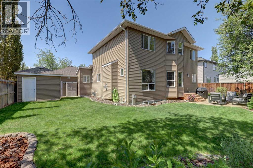 8 Canoe Road SW, Airdrie, Alberta  T4B 2N3 - Photo 37 - A2333684