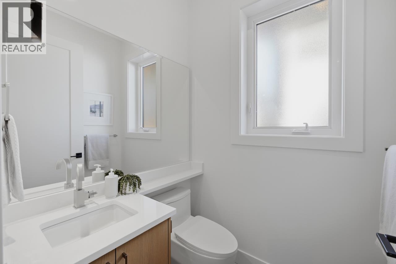 3016 E 19th Avenue, Vancouver, British Columbia V5M 2S9 - Photo 13 - R3153237