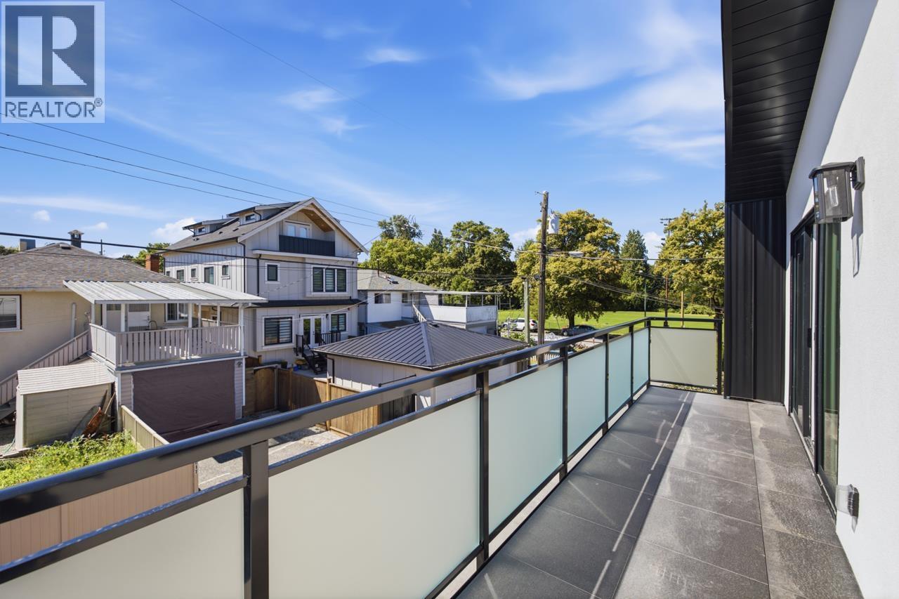 3016 E 19th Avenue, Vancouver, British Columbia V5M 2S9 - Photo 19 - R3153237