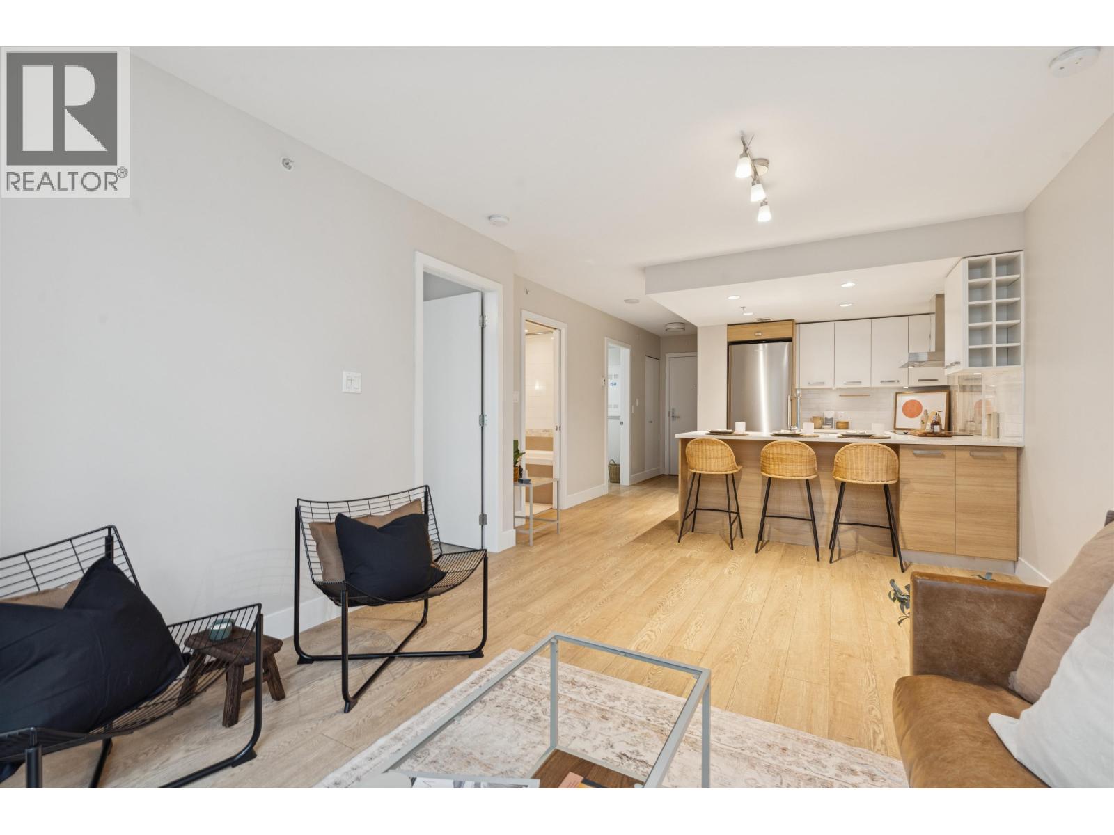 329 1783 Manitoba Street, Vancouver, British Columbia V5Y 0K1 - Photo 3 - R3153240