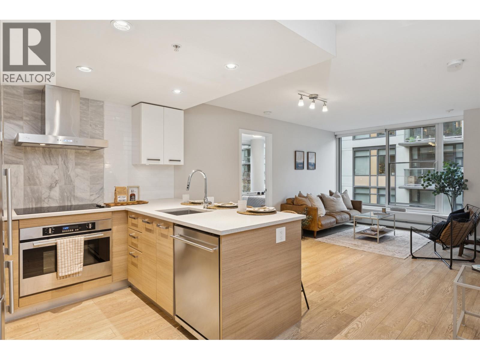 329 1783 Manitoba Street, Vancouver, British Columbia V5Y 0K1 - Photo 4 - R3153240