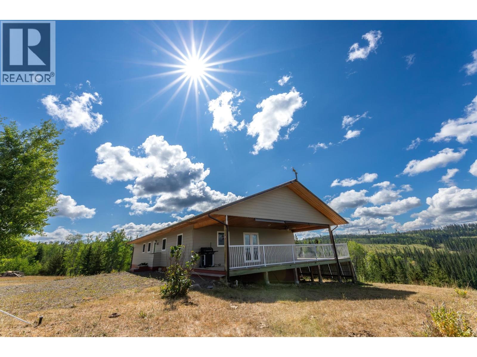 7585 N BONAPARTE ROAD, Bridge Lake, British Columbia
